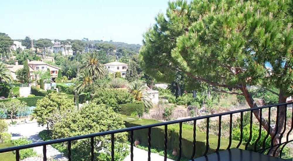 Castel Garoupe Hotel Antibes Exterior foto